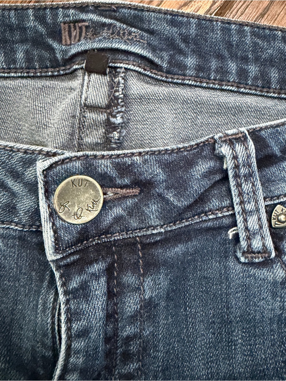 Women’s Jeans Kut from the Kloth size 8. UEC - Picture 3 of 8